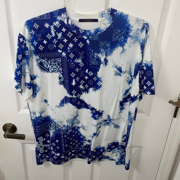 Louis Vuitton blue bandana shirt like brand new worn for 30 mins men’s medium - Picture 3 of 12